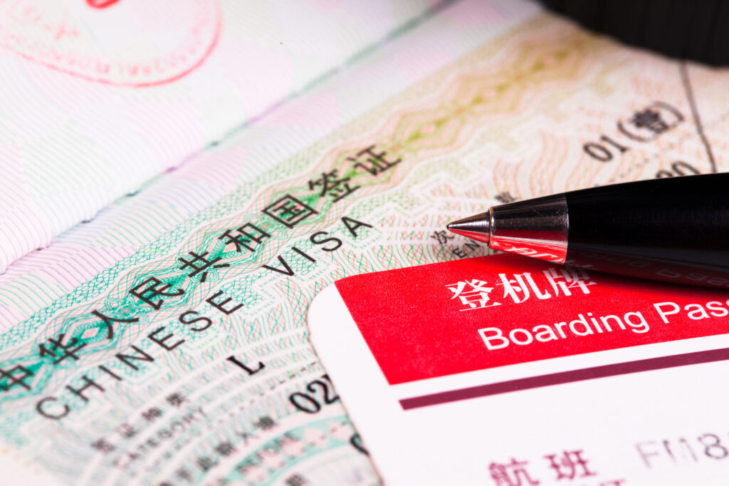 China Implements Five New Measures to Ease Entry for International Travelers