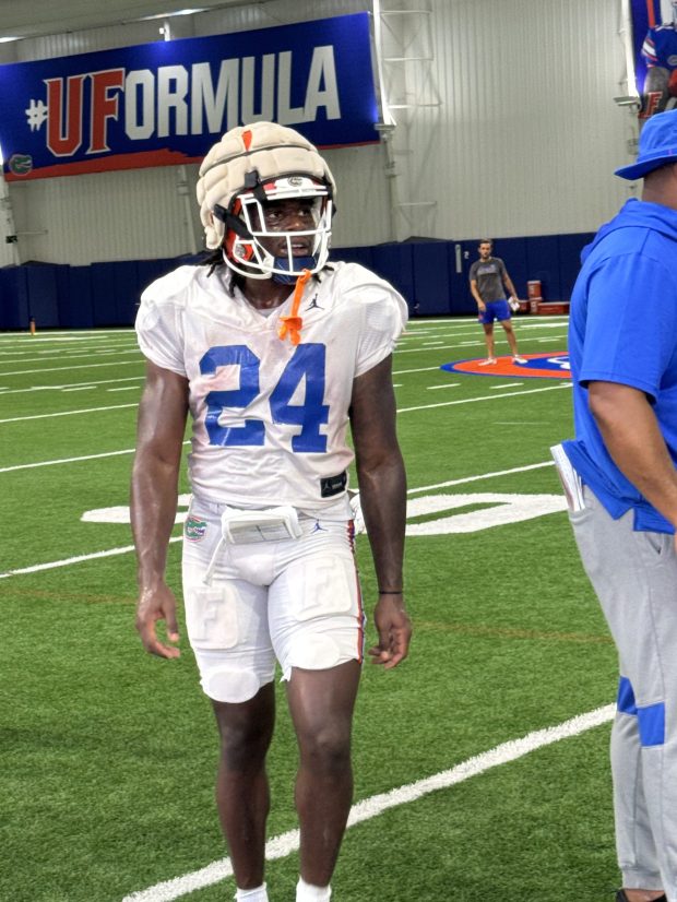 UF tailback Jakobi Jackson, a redshirt junior from Pensacola, has made a case for touches during a strong fall camp a year after he transferred from Coahoma Junior College in Mississippi. (Edgar Thompson/Orlando Sentinel)